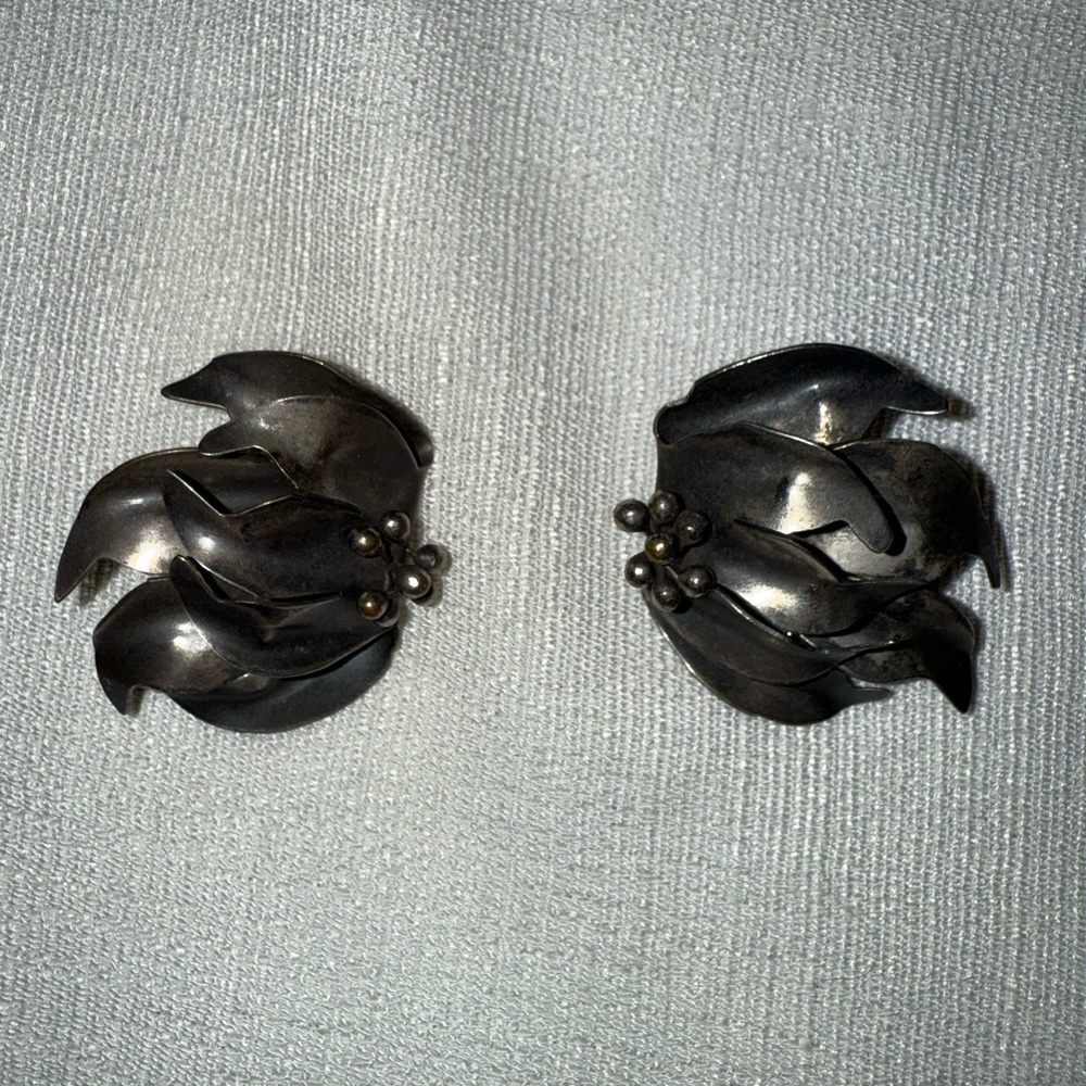 Vintage Sterling Silver Leaf Clip-On Earrings